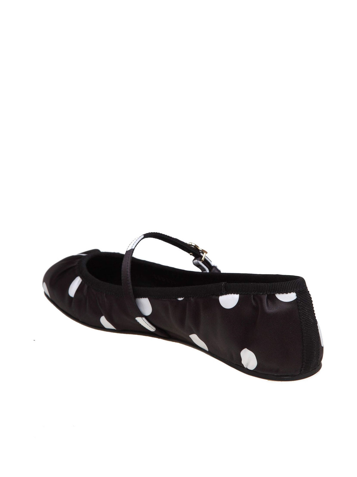 Shop Dolce & Gabbana Odette Flat Shoes In Black