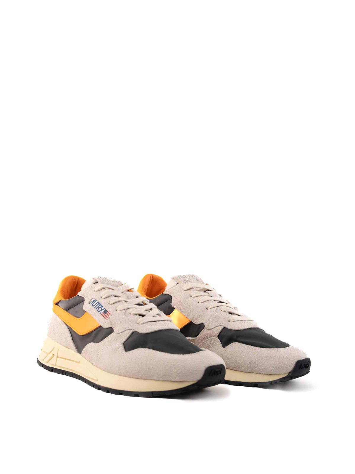 Shop Autry Reelwind Low Sneakers In Beige