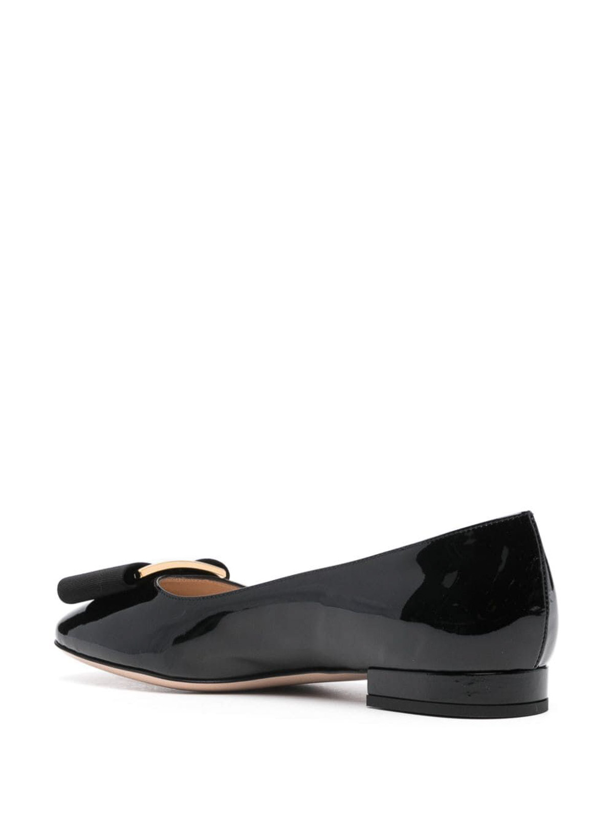 Shop Tom Ford Patent Leather Flats In Black