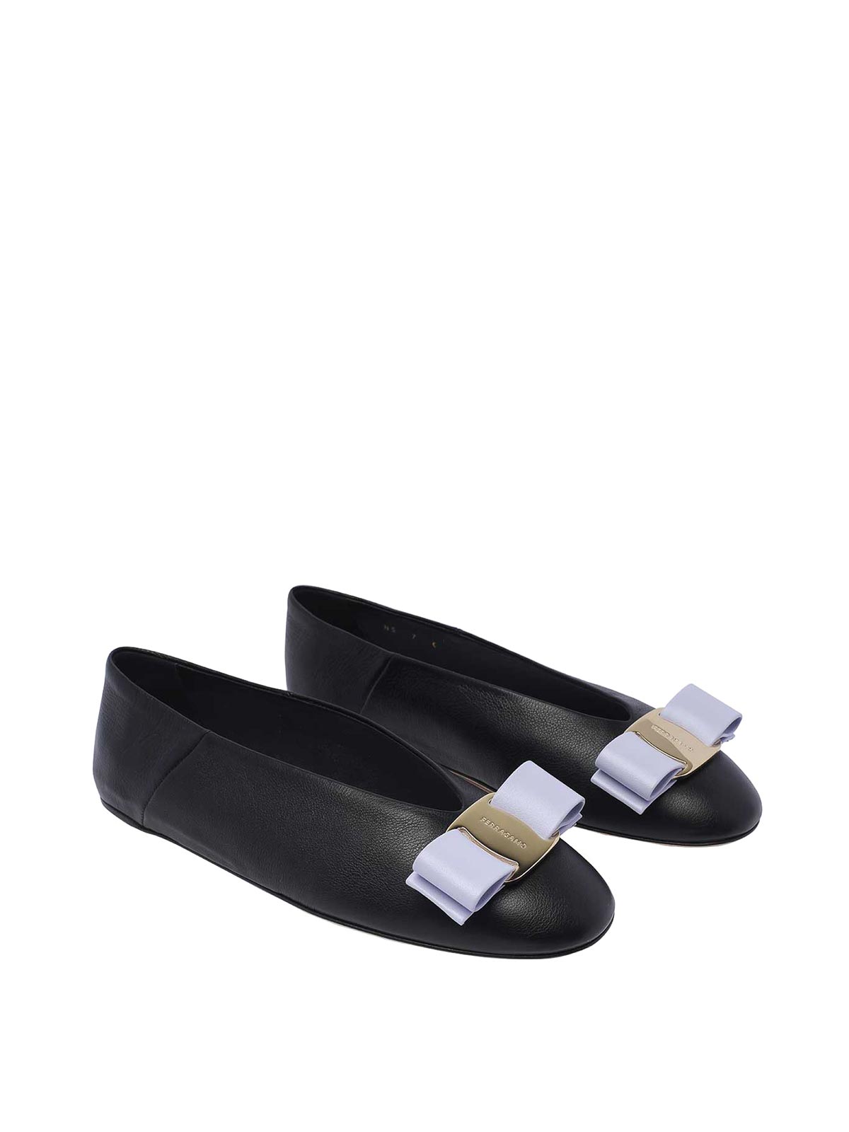 Shop Ferragamo Vara Bow Ballets In Black