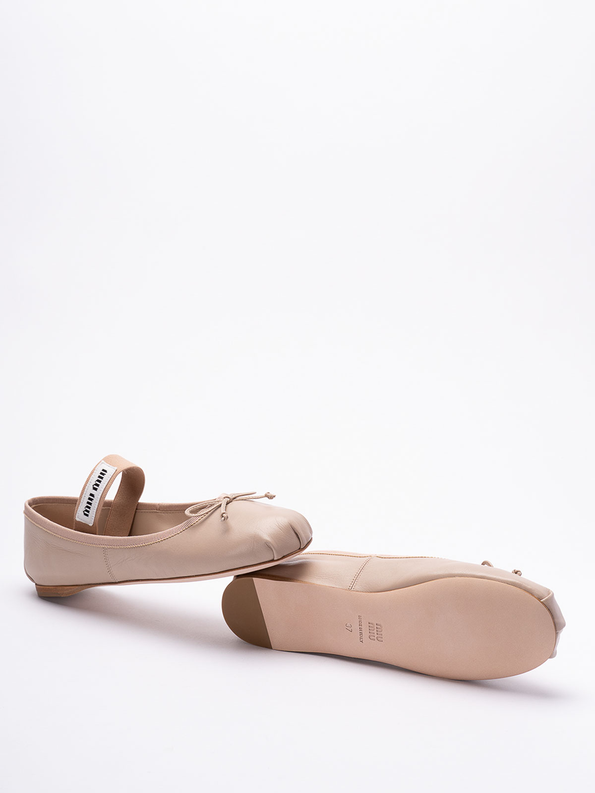 Shop Miu Miu Leather Ballerinas In Blanco