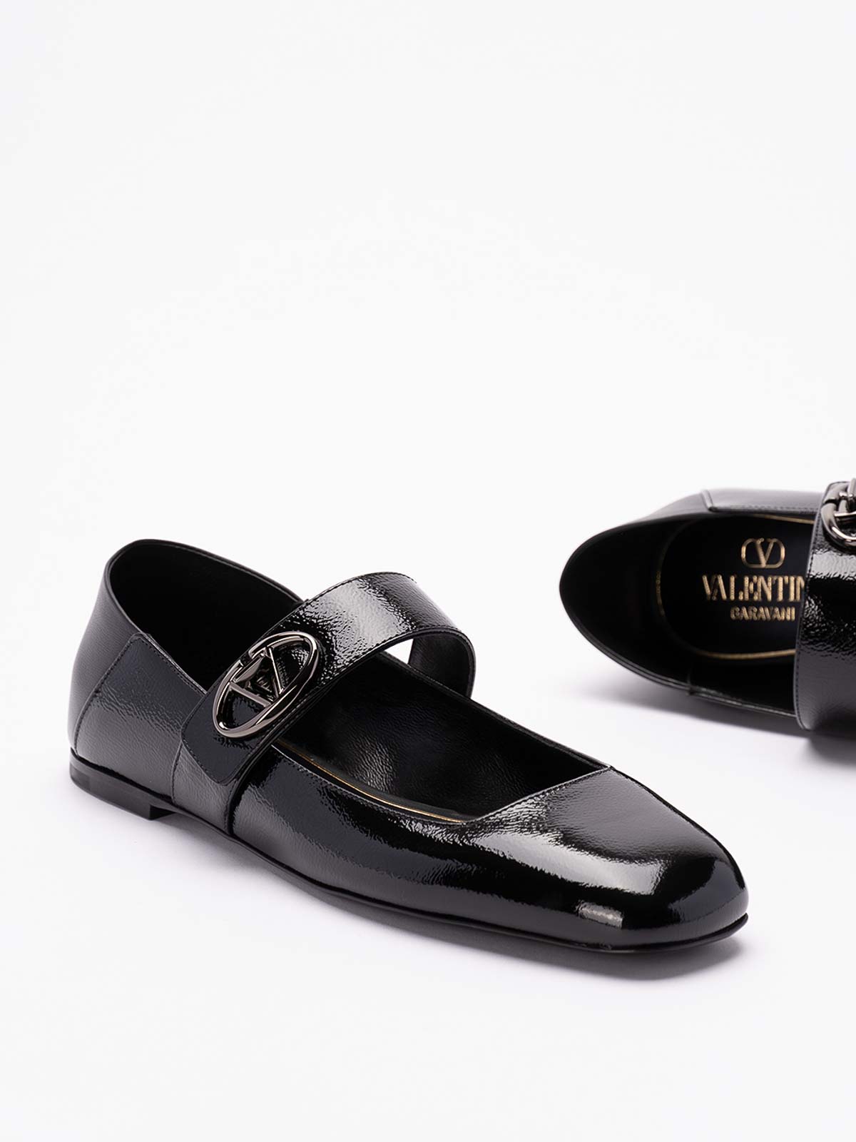 Shop Valentino Locker Ballerinas In Black