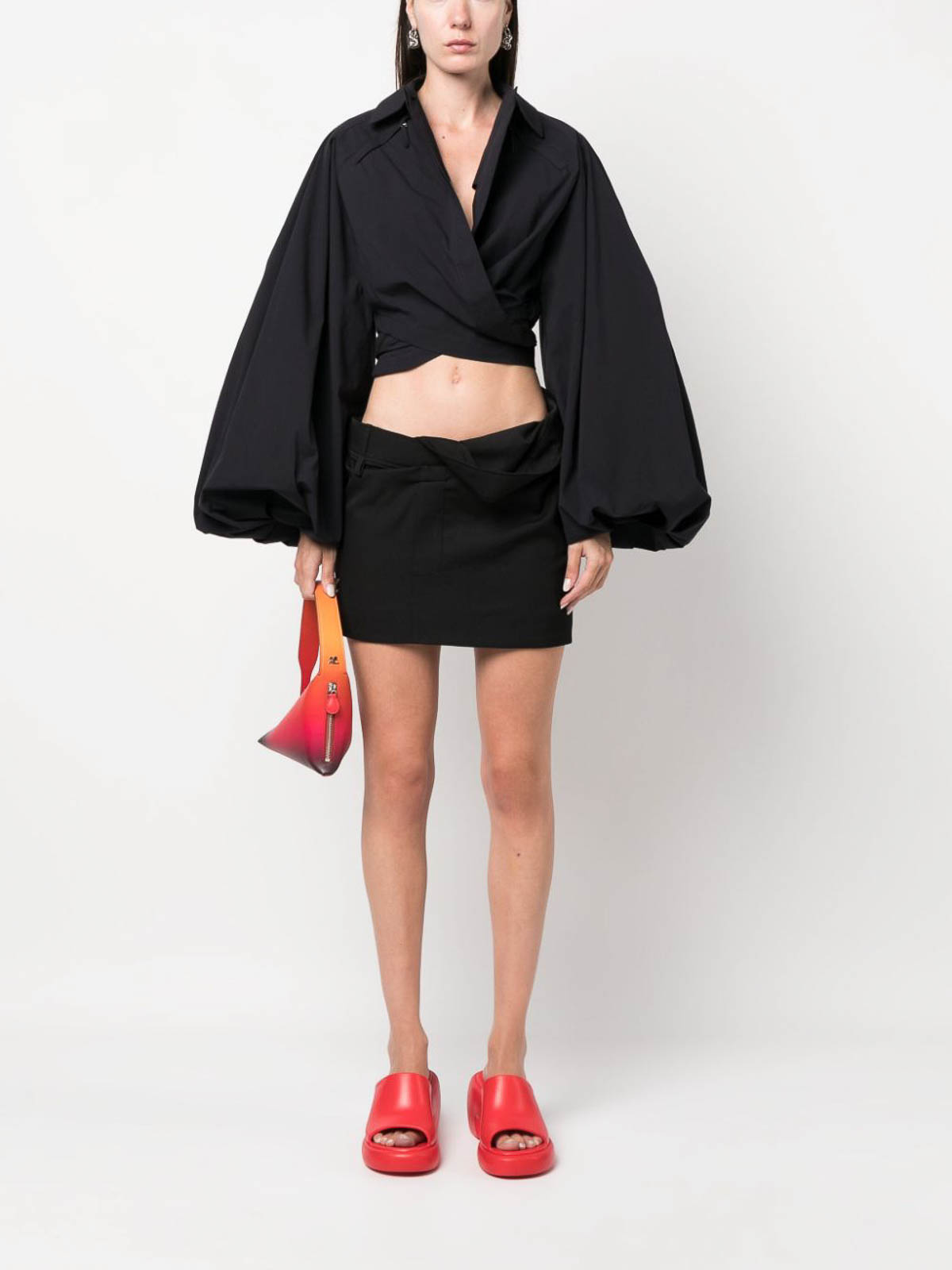 Shop Jacquemus Bahia Mini Skirt In Negro