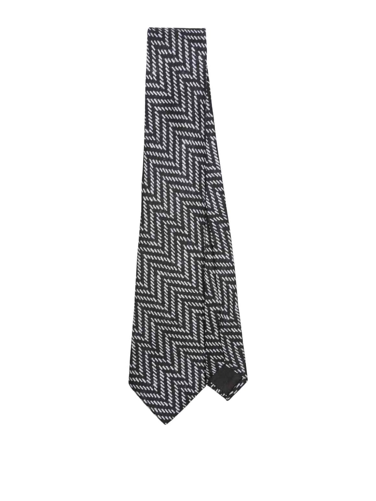 Shop Giorgio Armani Silk Tie In Negro