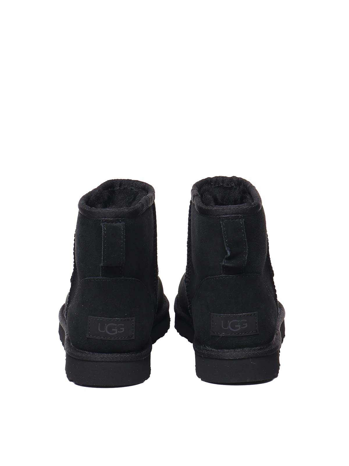 Shop Ugg Classic Mini Boots In Negro