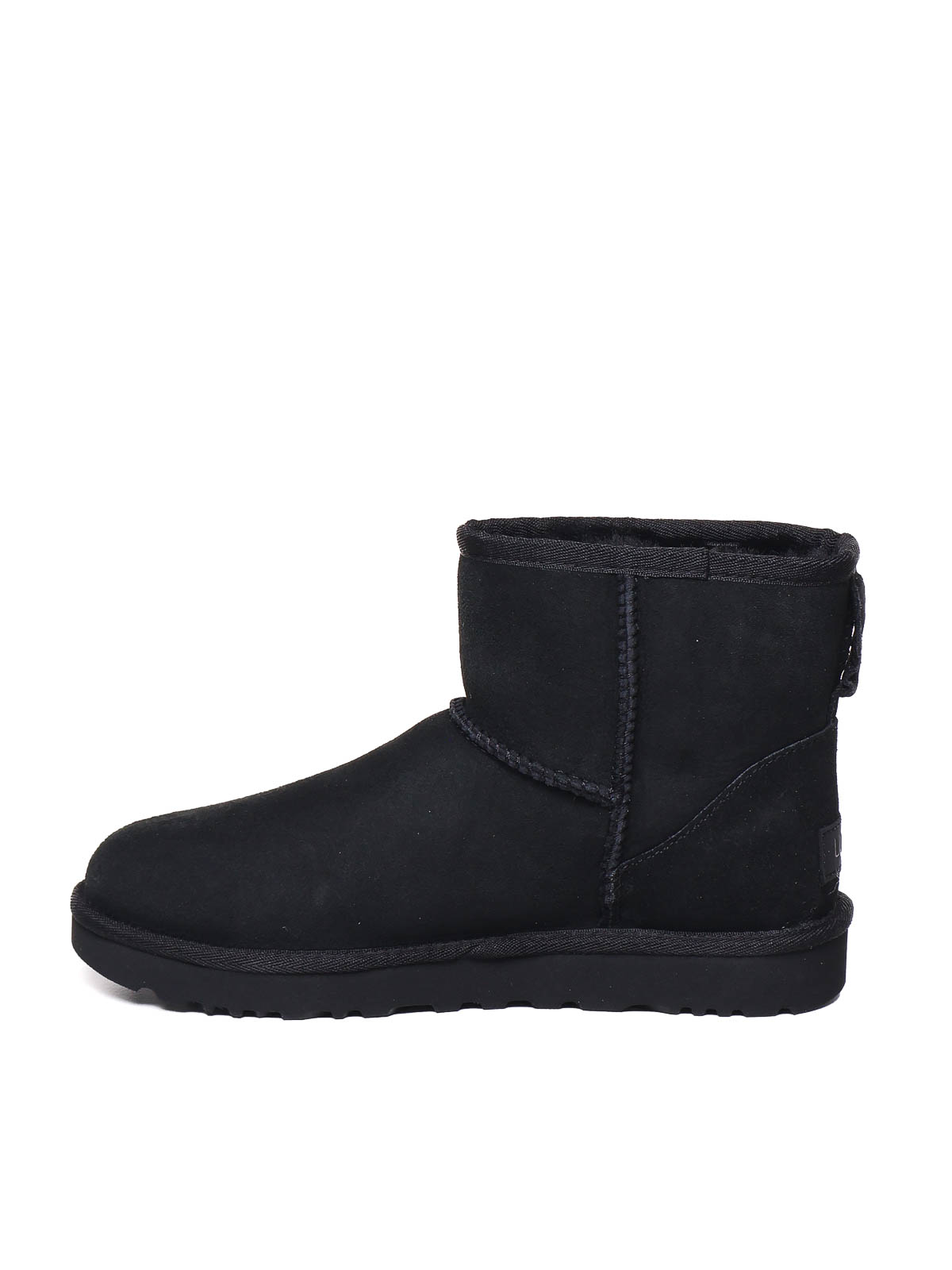 Shop Ugg Classic Mini Boots In Negro