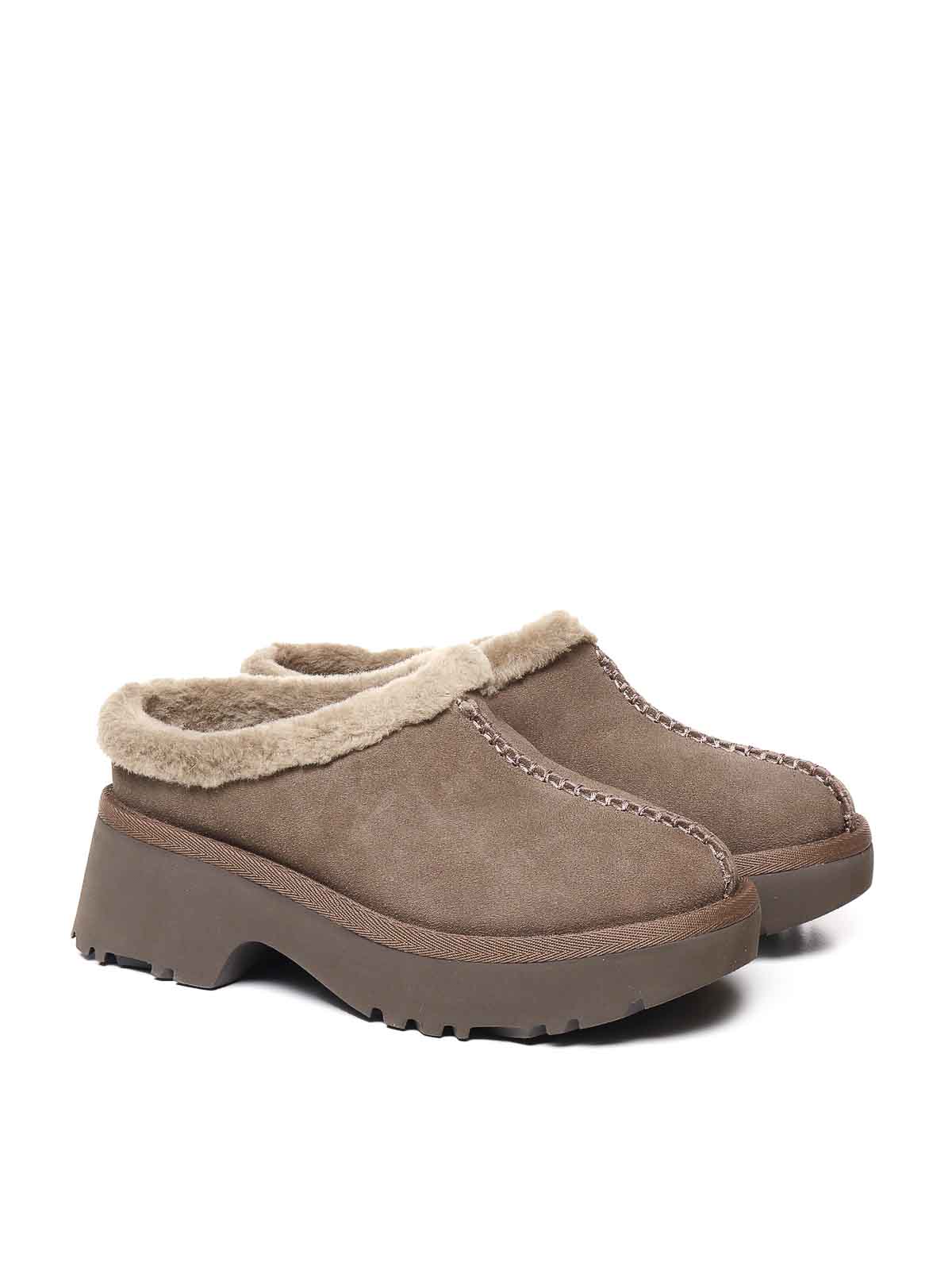 Shop Ugg Leather Cozy Clogs In Marrón Oscuro