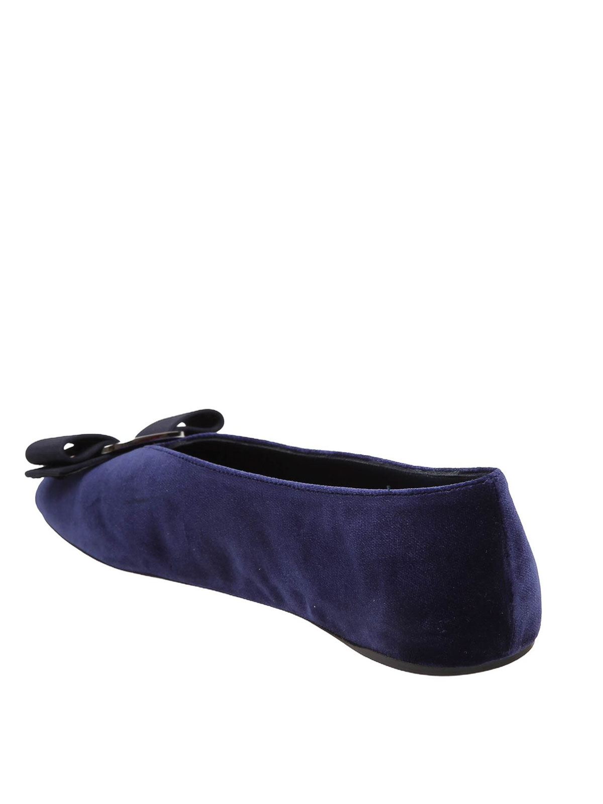 Shop Ferragamo Vanna Ballerina In Blue Velvet