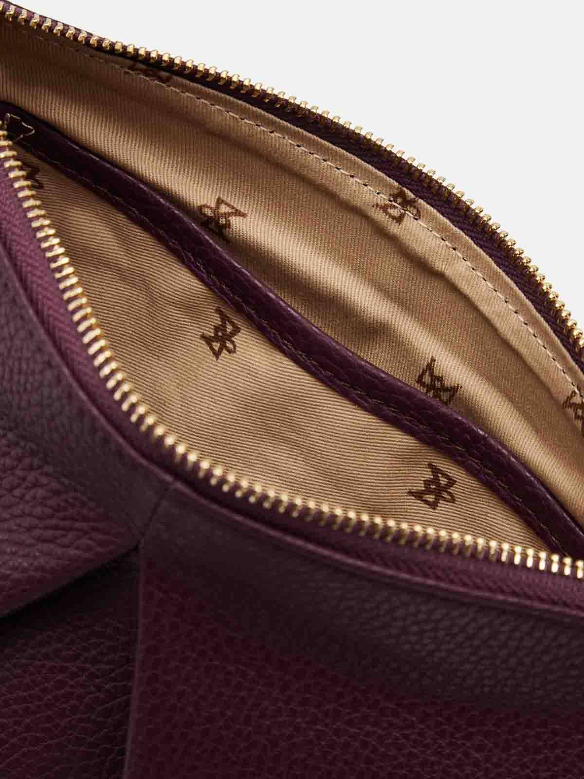 Shop Cuoieria Fiorentina Emma Pouch In Purple