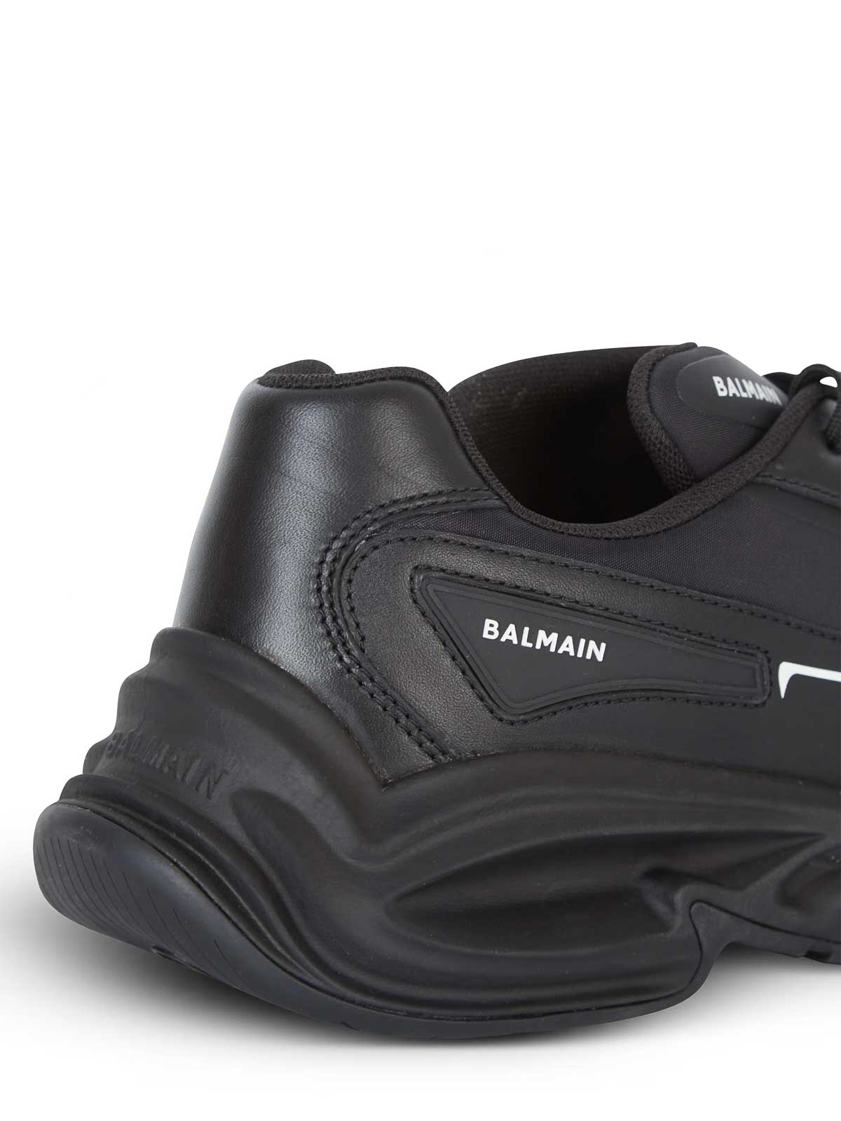 Shop Balmain Sneakers Run-row In Black