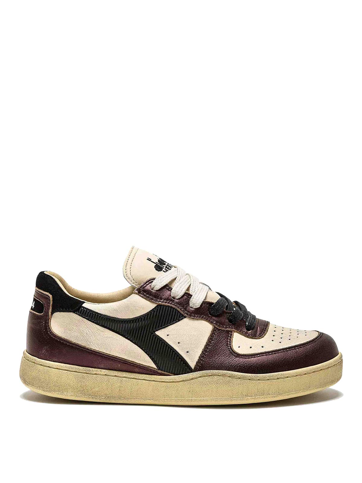 Shop Diadora Basket Low Metallic Dirty In Beige