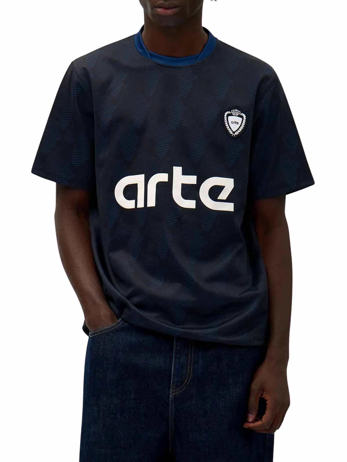 ESSENTIEL ANTWERP AFRICA PRINT T-SHIRT