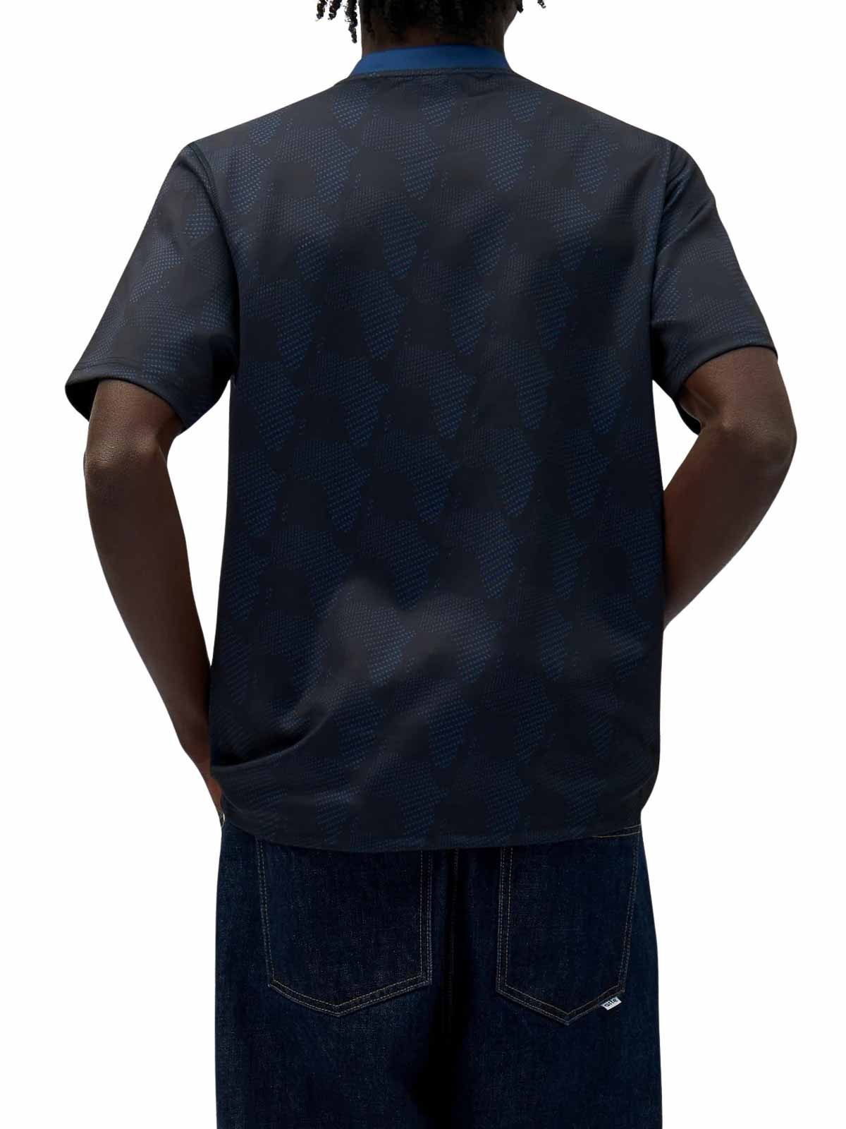 Shop Essentiel Antwerp Africa Print T-shirt