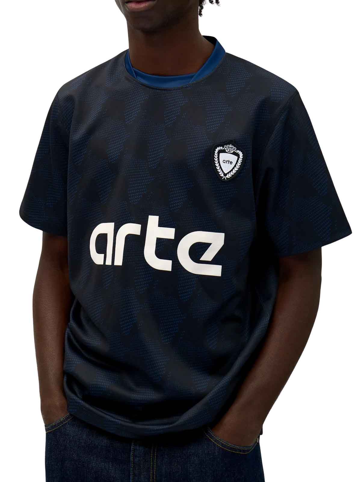 ESSENTIEL ANTWERP AFRICA PRINT T-SHIRT