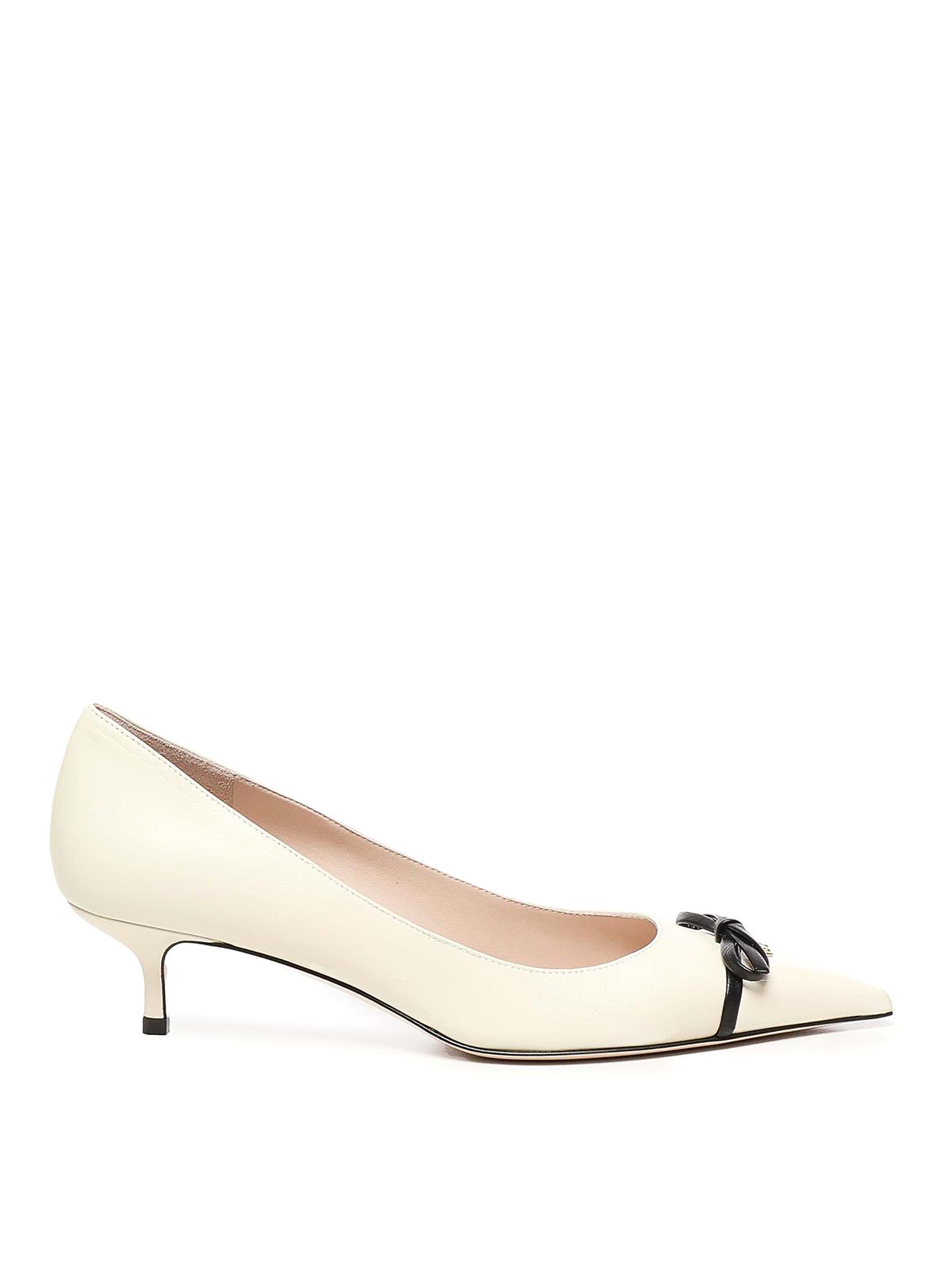 Valentino Garavani Bepointy Patent And Kid Leather Pumps In White
