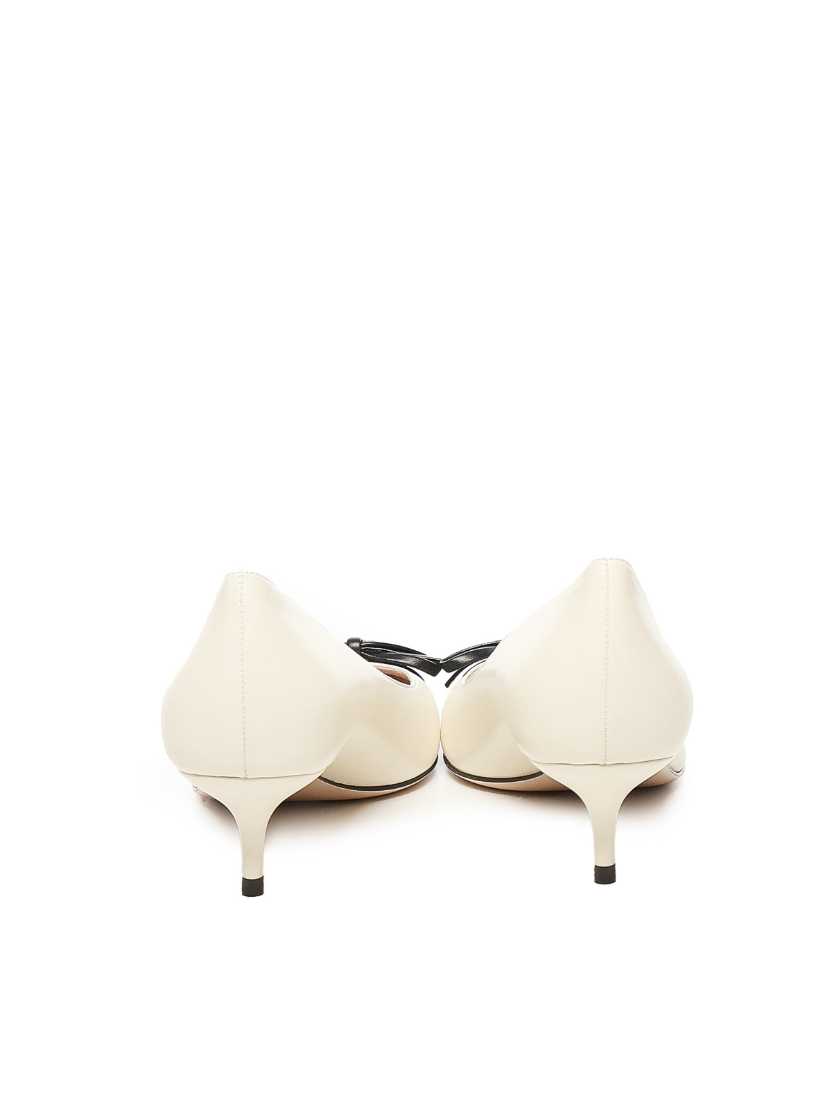 Valentino Bepointy Patent And Kid Leather Pumps In White