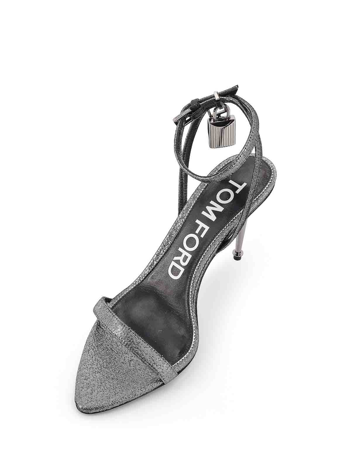 【関税&送料込】Tom Ford Laminated Leather Heeled Sandals Tom Ford Sandals with laminated leather heel | W2748TSY054A1G001