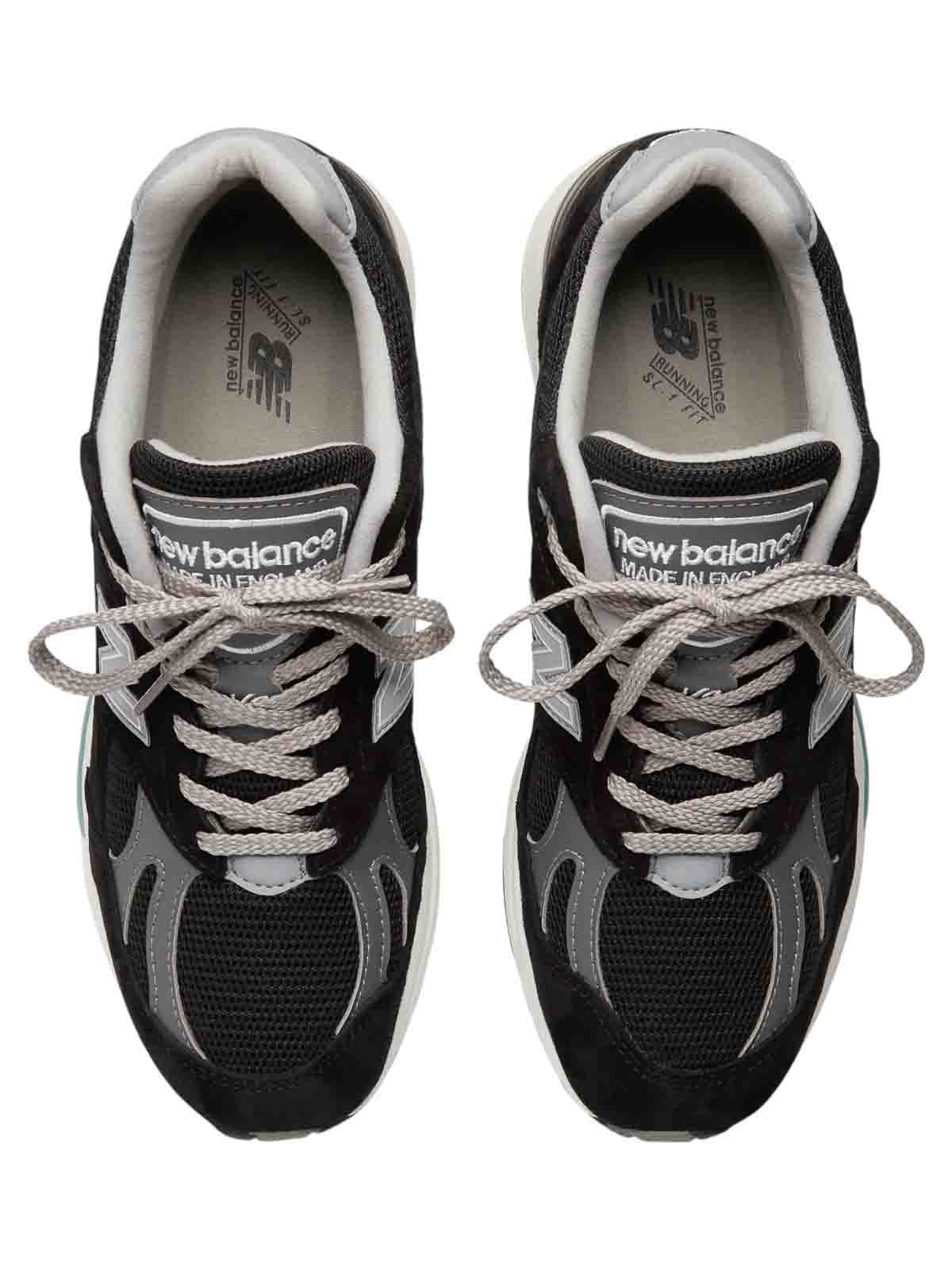New Balance Black And Grey Suede-mesh Sneakers With Cushioned Sole In Black