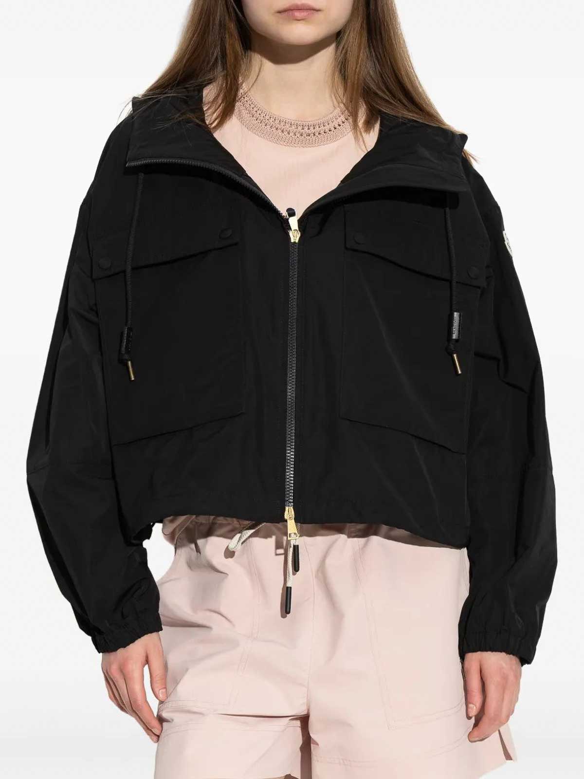 Moncler Sauvan Short Parka In Black