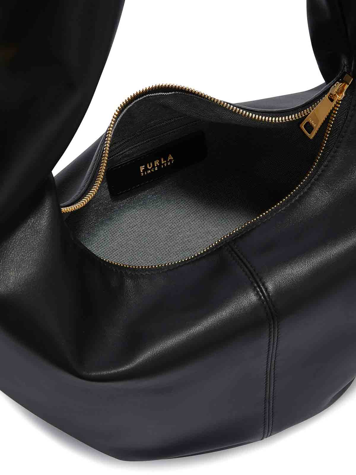Furla Ring S Hobo In Black