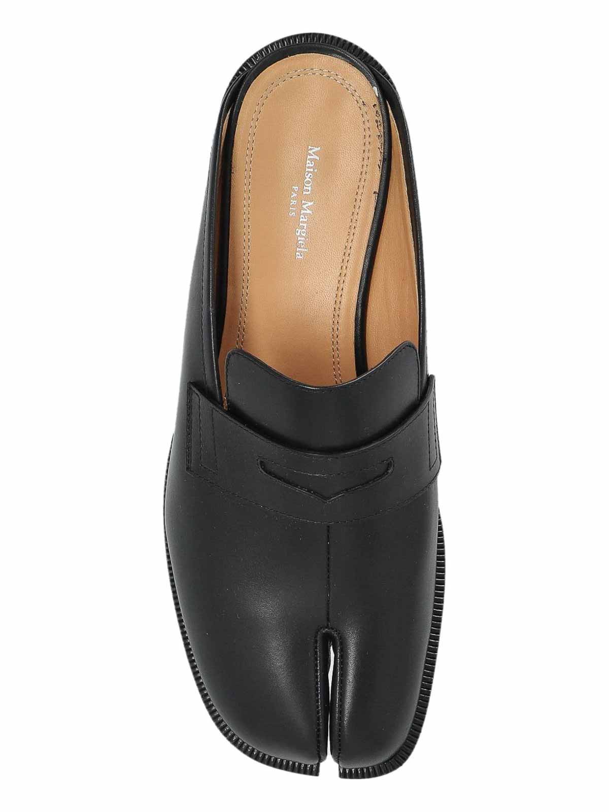 Maison Margiela Black Loafers With Unique Split Toe Design In Gray