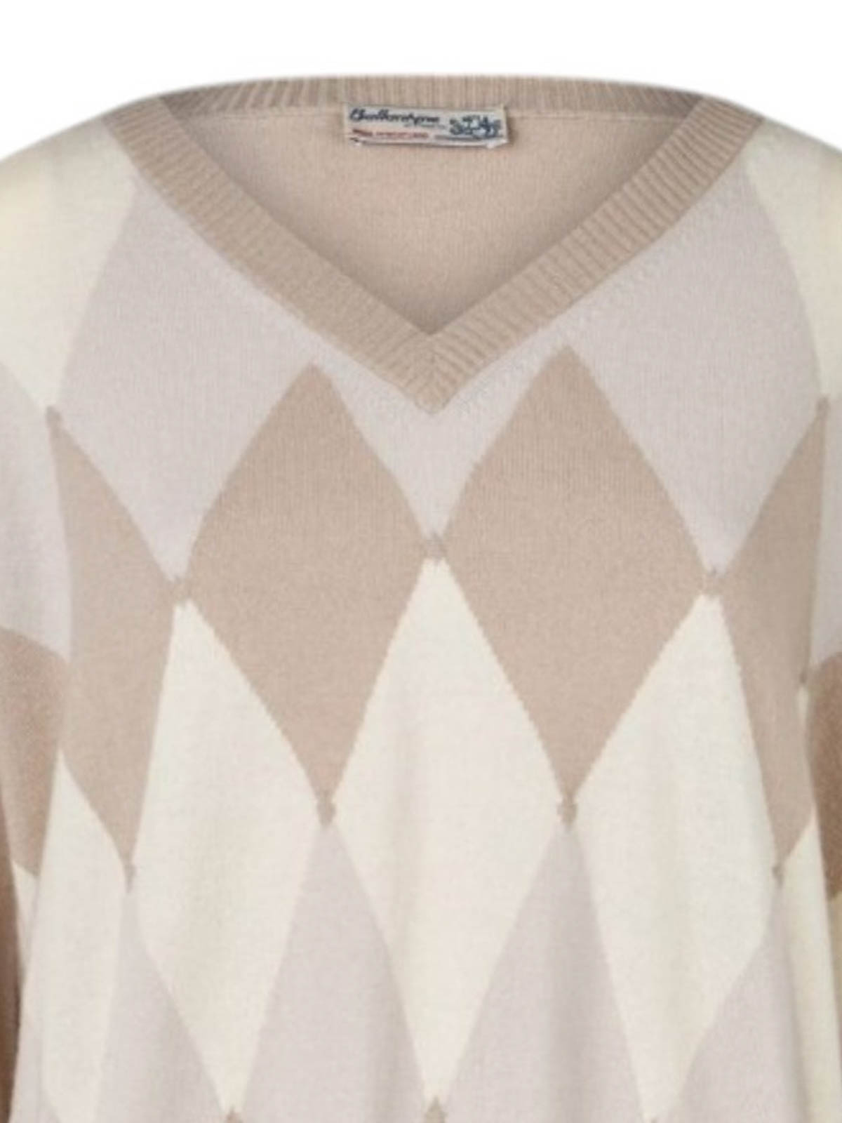 Ballantyne V Neck Pullover In Neutral
