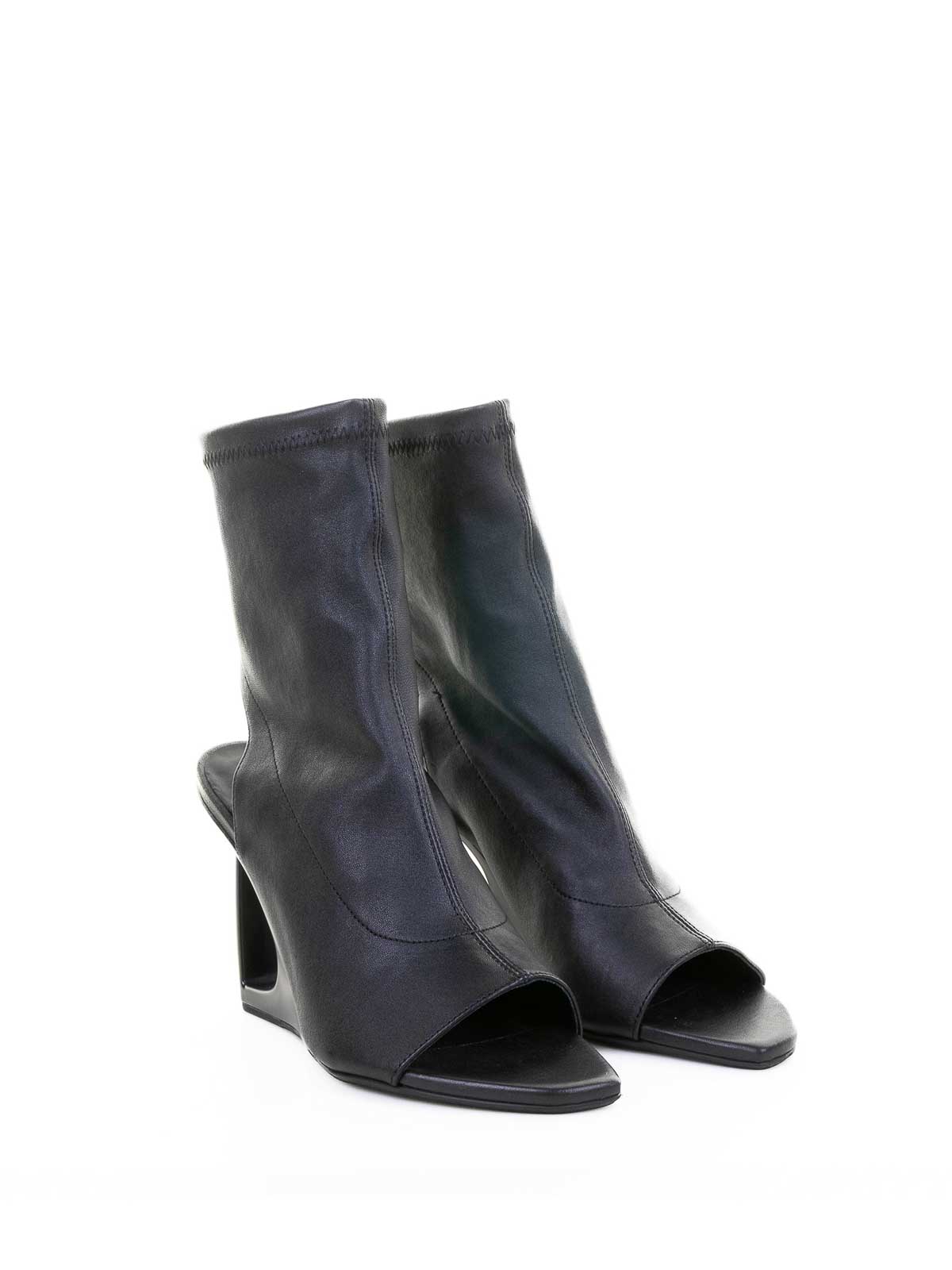 Vic Matie Vic Mati Black Boot In Elasticized Nappa In Black