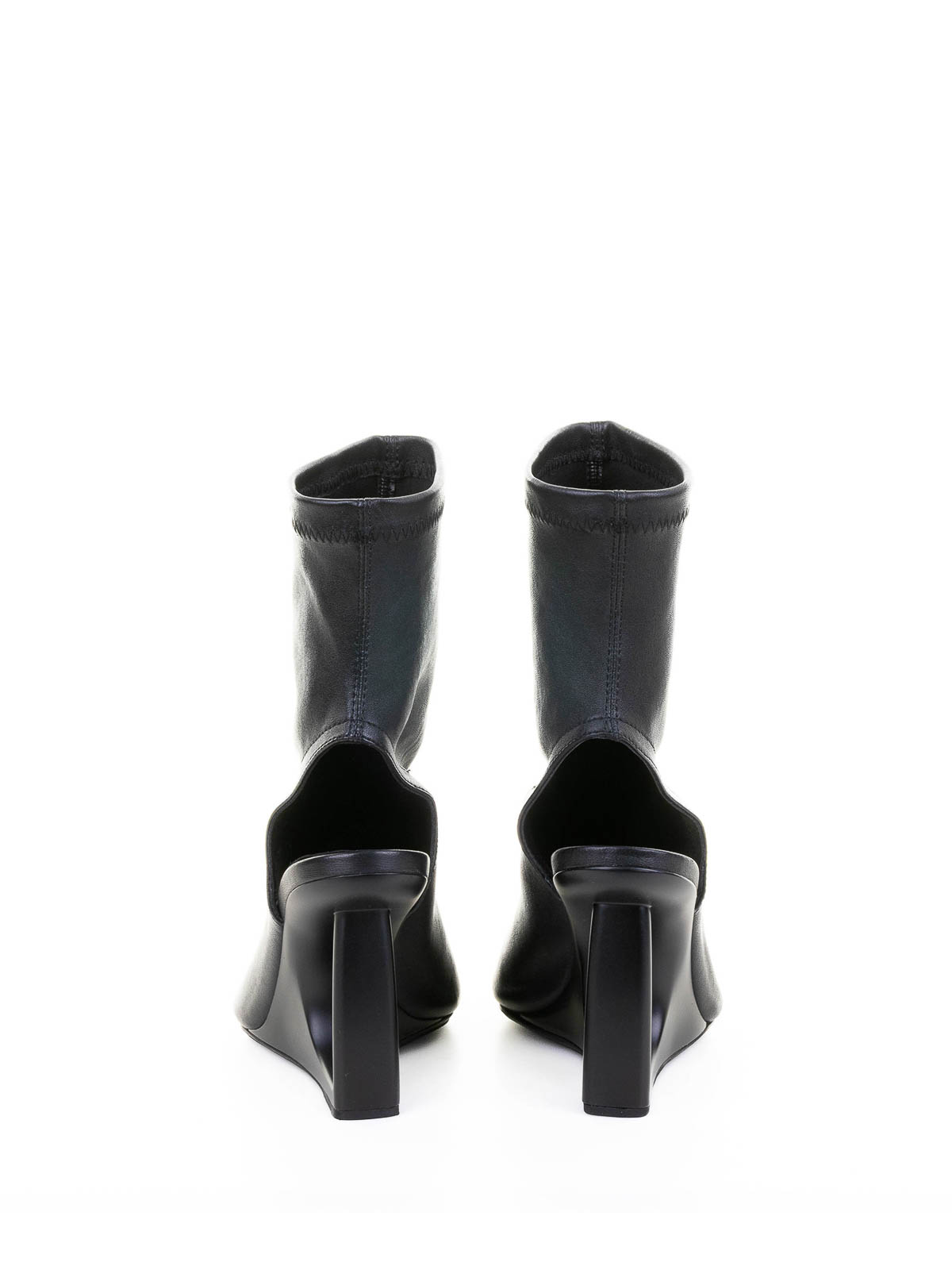 Vic Matie Vic Mati Black Boot In Elasticized Nappa In Black