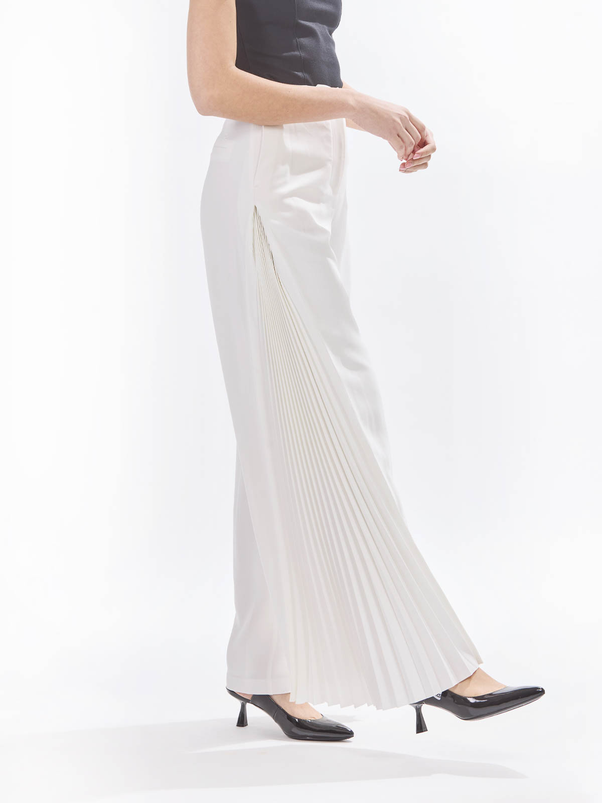Karl Lagerfeld Karl Studio Pleated Pants In White