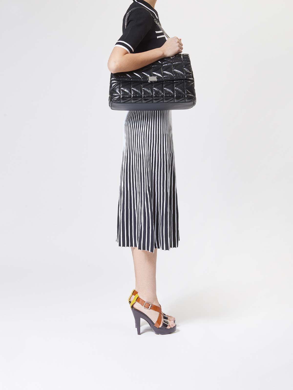 Karl Lagerfeld K/kuilt Sp Wrinkle Large Shoulderbag In Black
