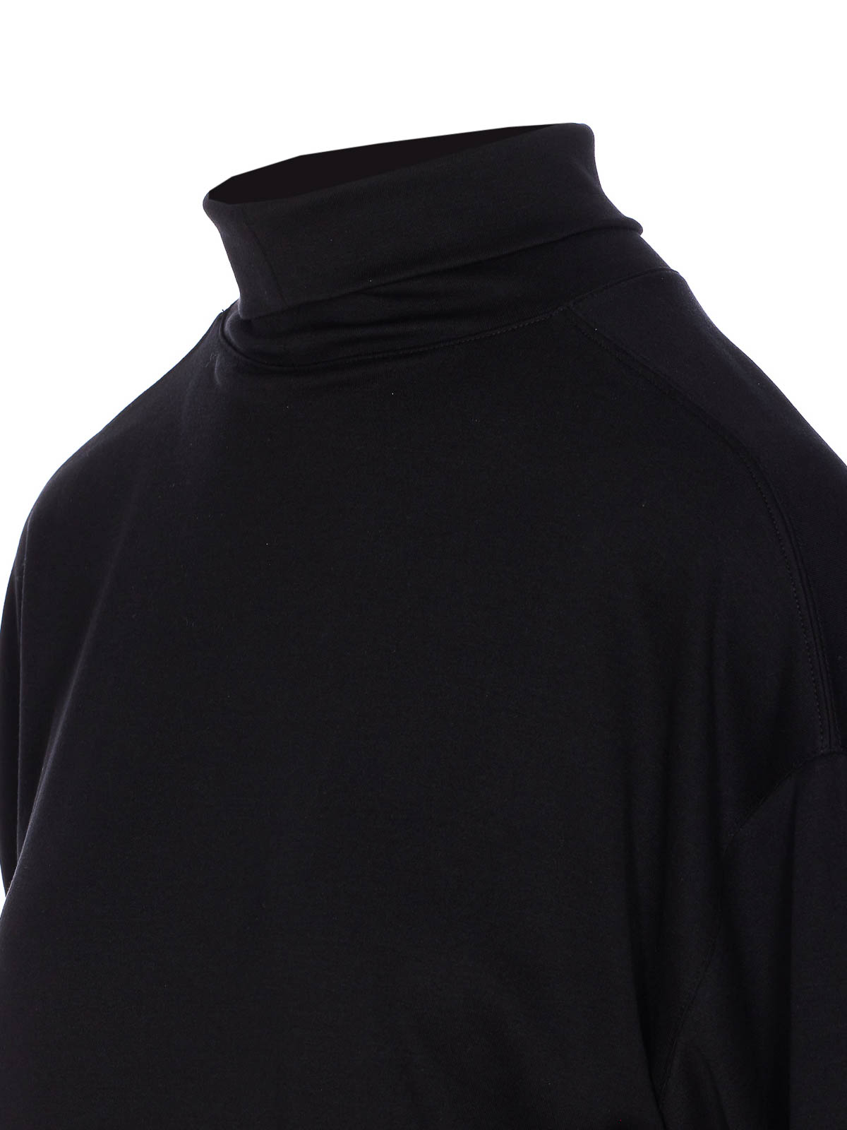 Lemaire Relaxed Mock Neck Long Sleeves Top In Black