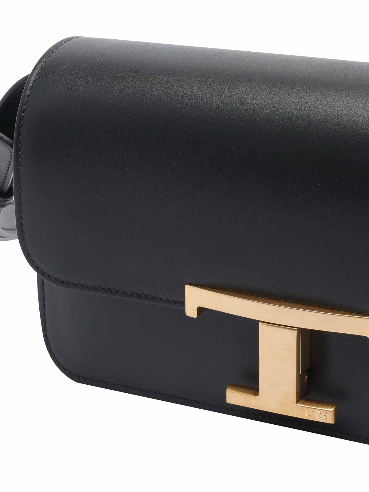 Tod's Micro T Timeless Crossbody Bag In Black