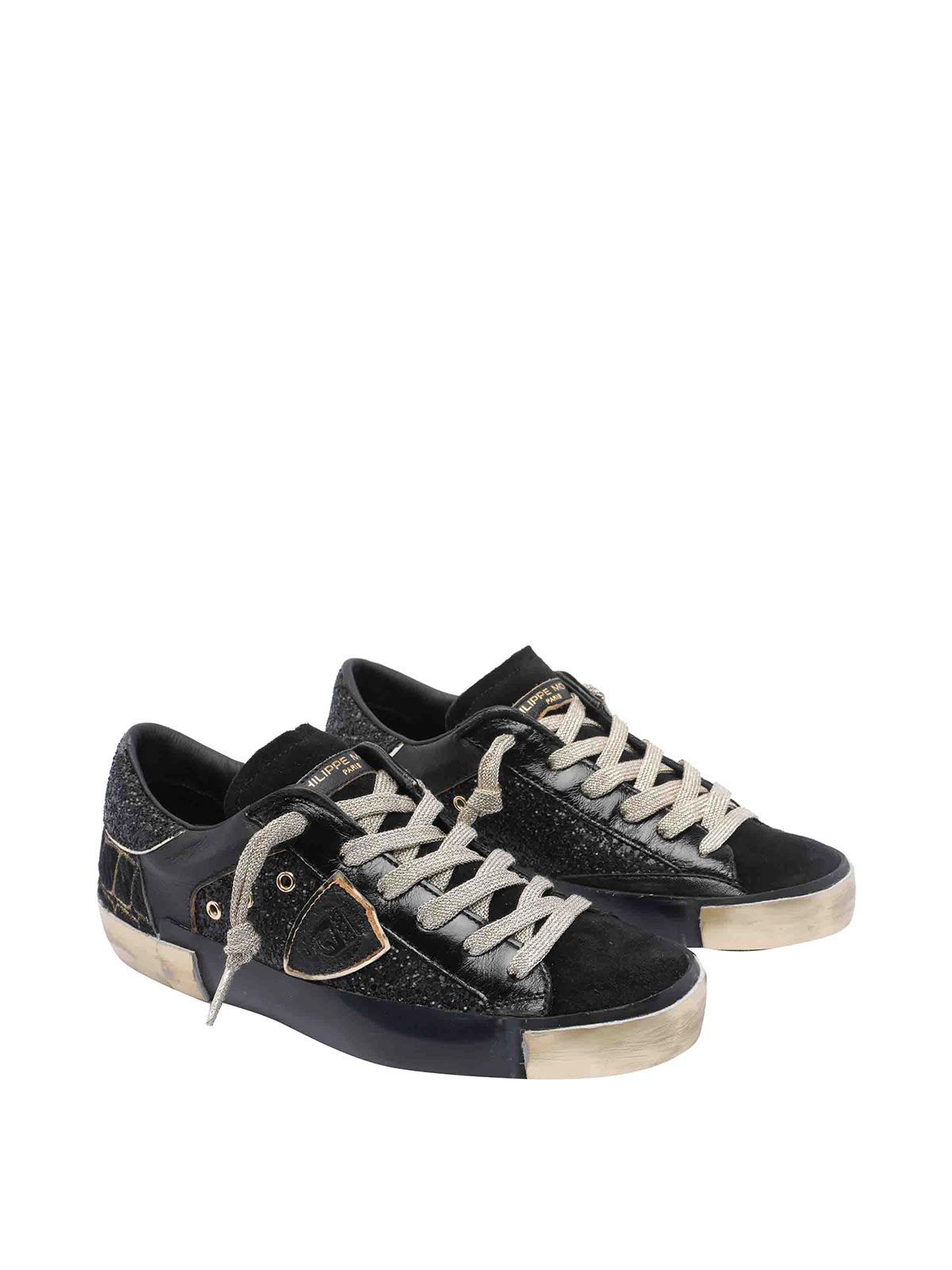 Philippe Model Shiny Leather Low Top Sneakers In Black