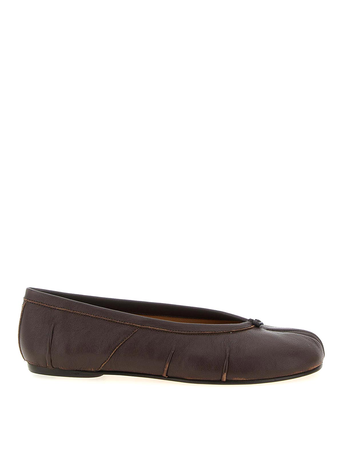 Maison Margiela New Round Toe Ballerina With Stitch Detailing In Brown