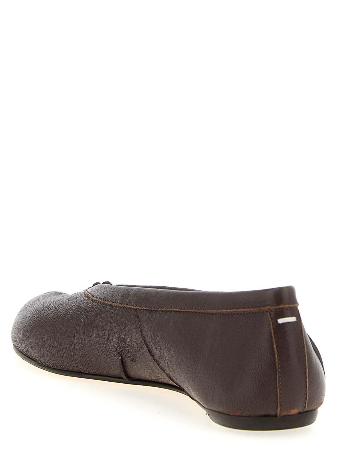 Maison Margiela New Round Toe Ballerina With Stitch Detailing In Brown