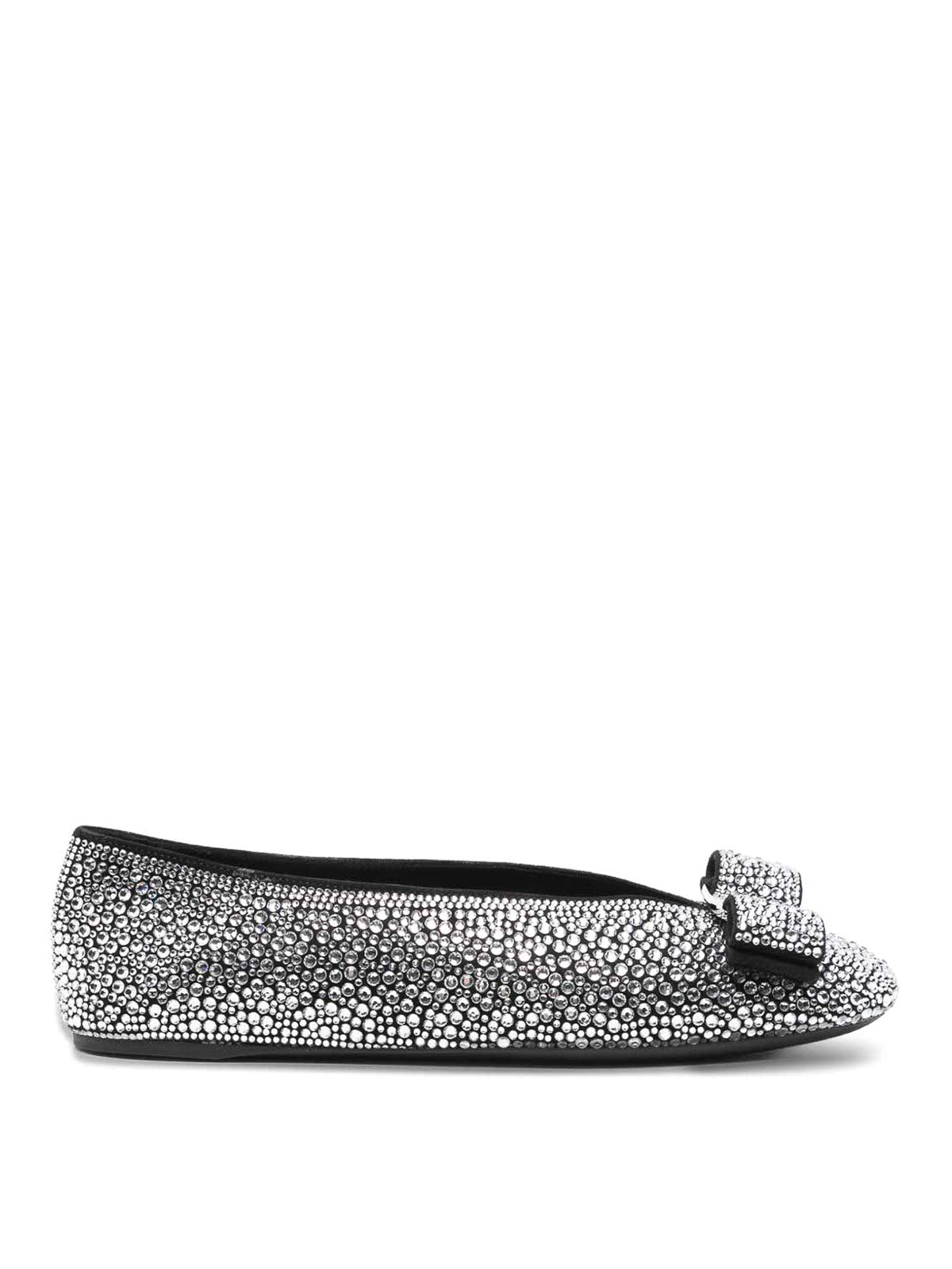 Ferragamo Ballerina Shoes With Bow And Embellishments In Black