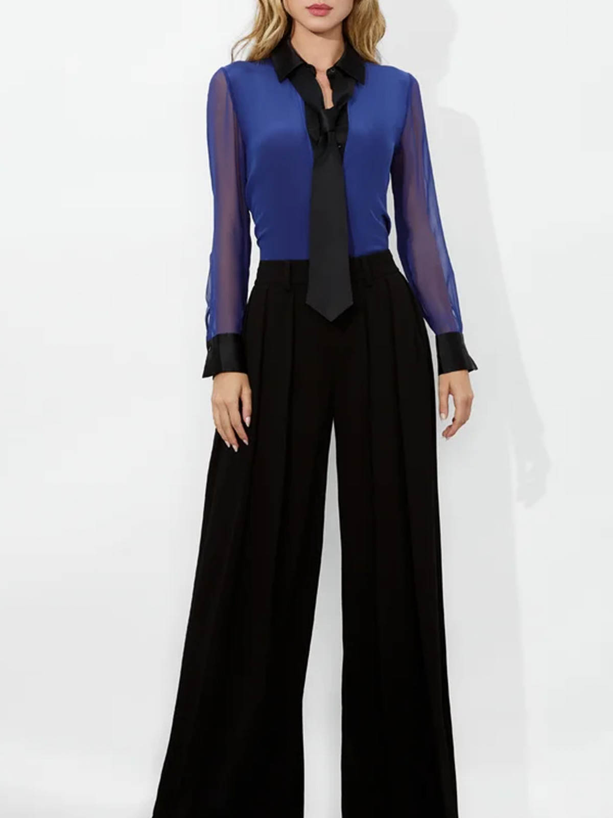 Alice And Olivia Brady Slim Button Down With Tie In Blue