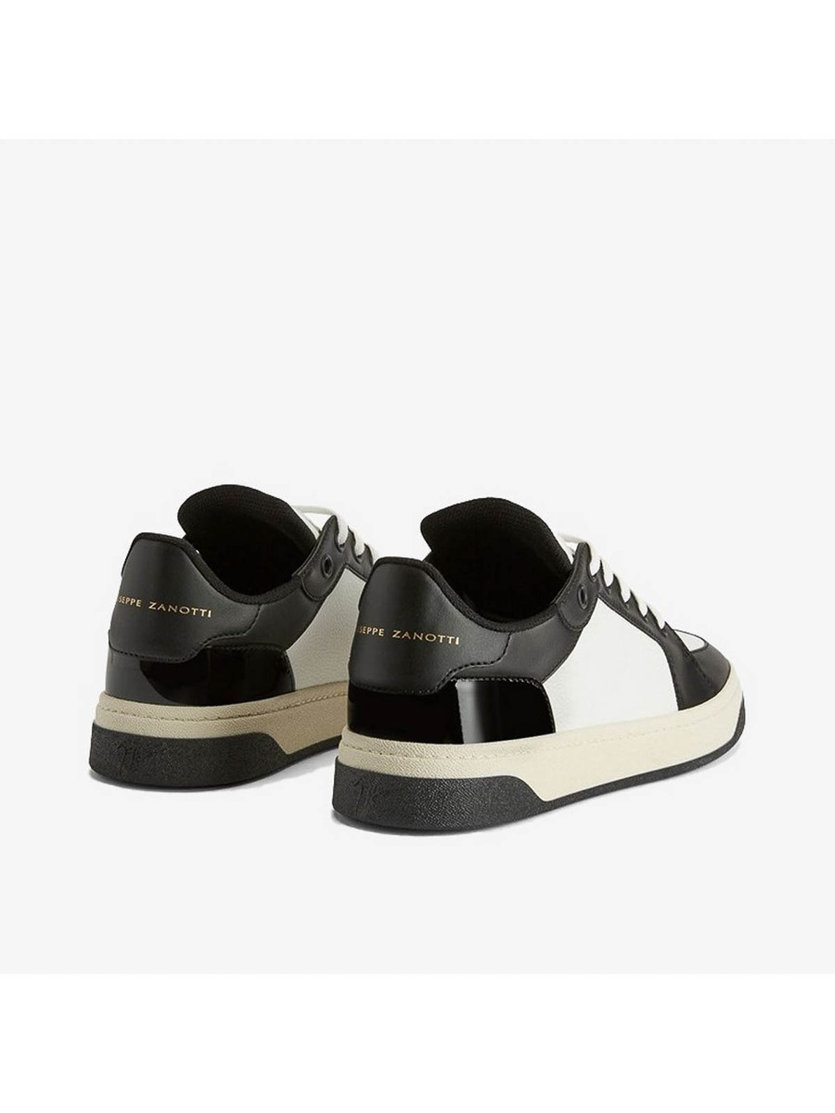 Giuseppe Zanotti Gz94 Low-top Leather Sneakers In Black