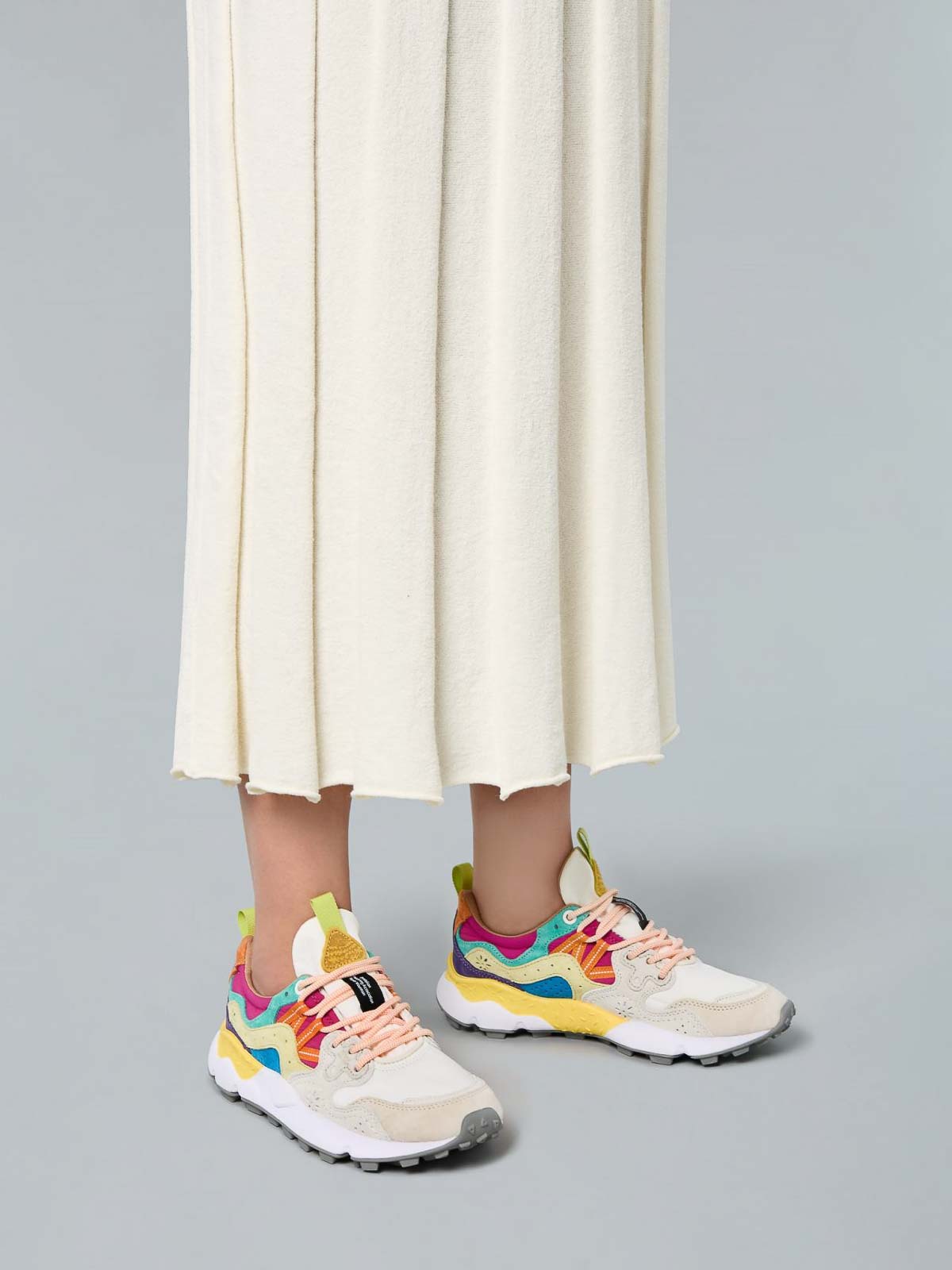 Flower Mountain Sneakers In White