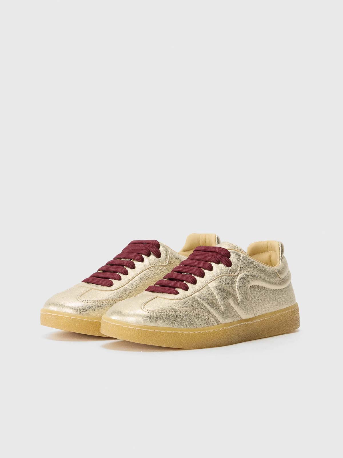 Weekend Max Mara Round-toe Sneakers In Neutral