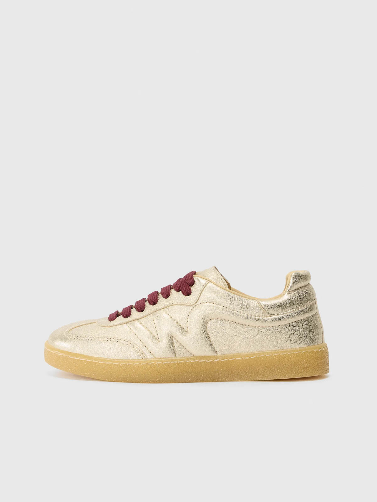 Weekend Max Mara Round-toe Sneakers In Neutral