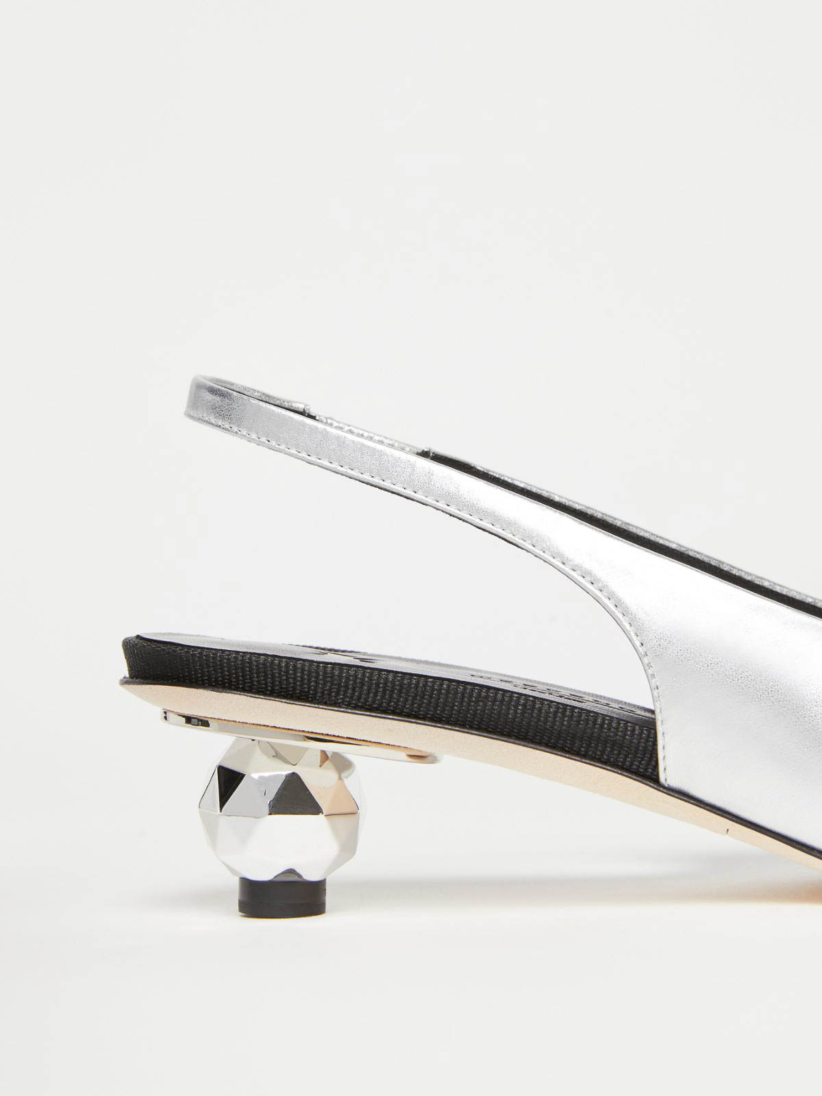 Weekend Max Mara Flats In Silver