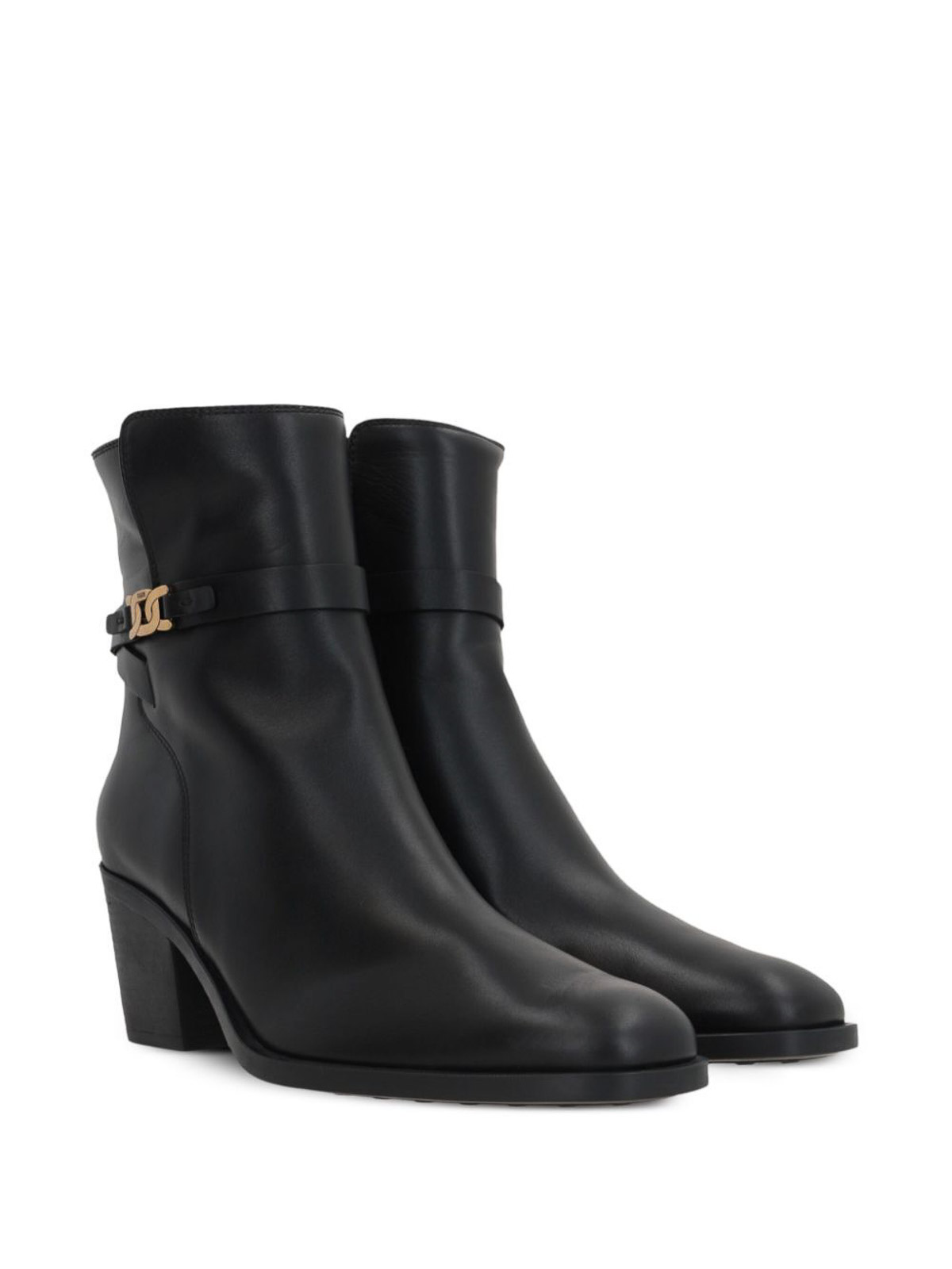 Tod's T65 Ankle Belt Shoes In Black