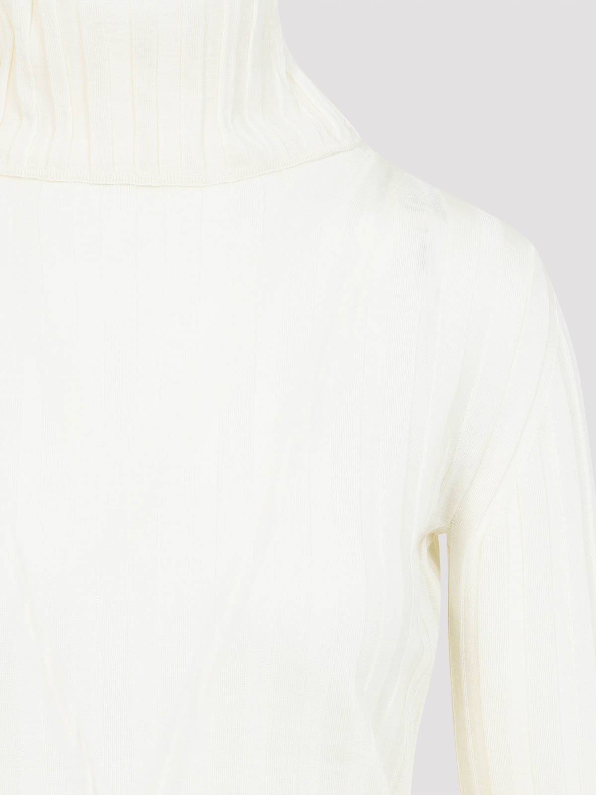 Carven Turtle Neck Underpinning Pullover In Neutral