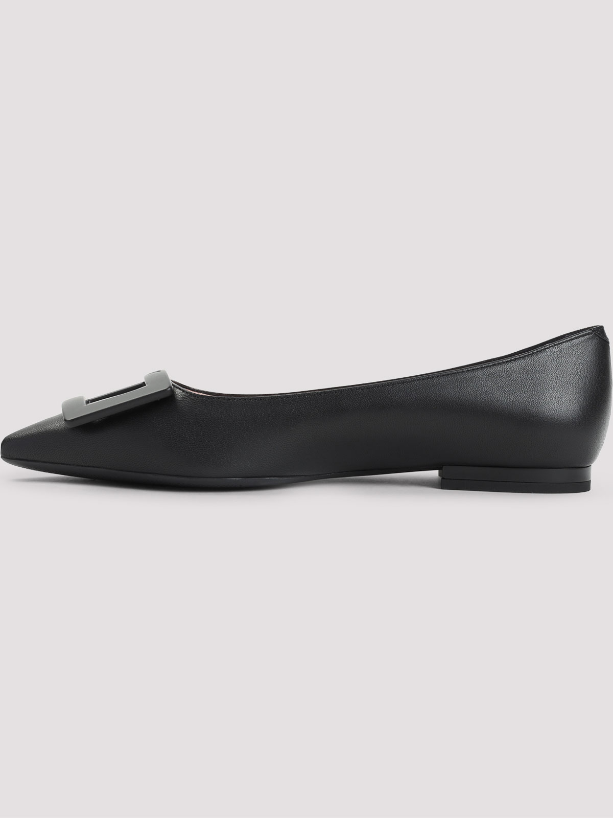 Roger Vivier Gommettine 05 Ballerinas In Black