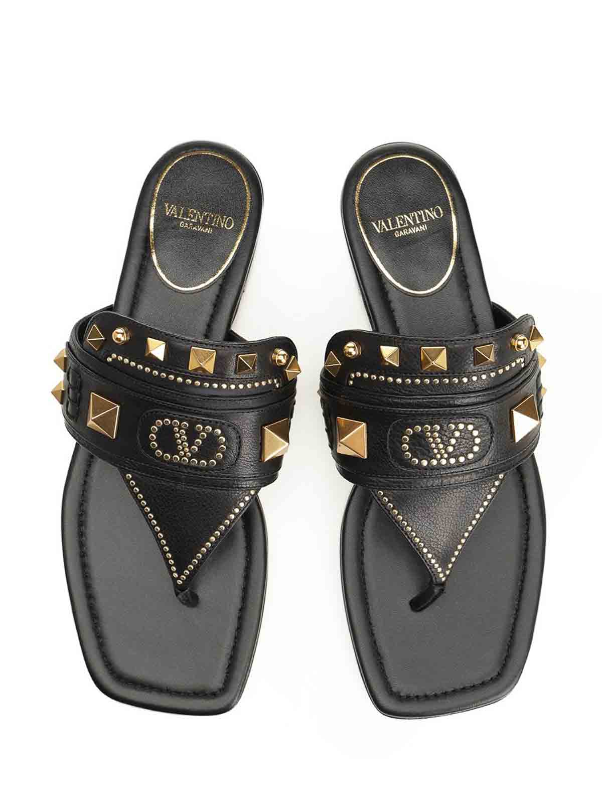 Valentino Vlogo Rockstud Leather Sandal In Black