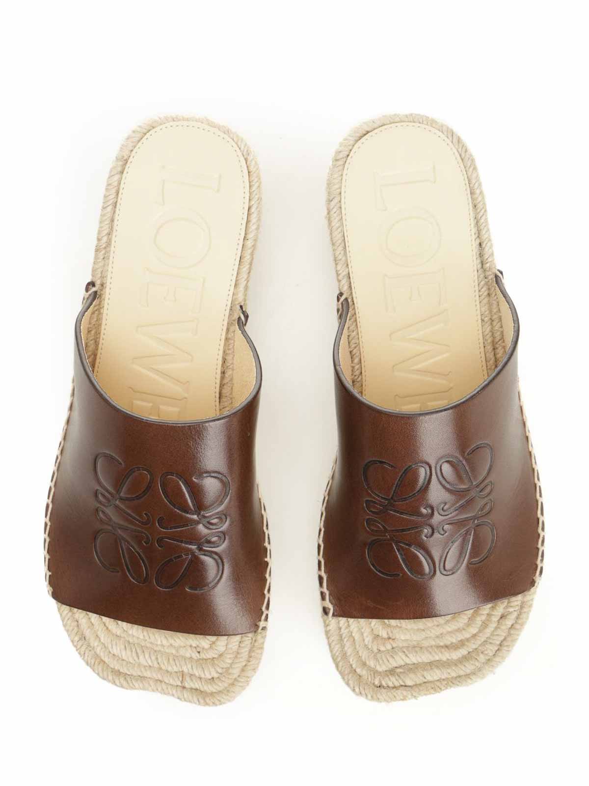 Loewe Petal Platform Espadrilles In Vegetable Tanned Calfskin Sandals Brown In Brown