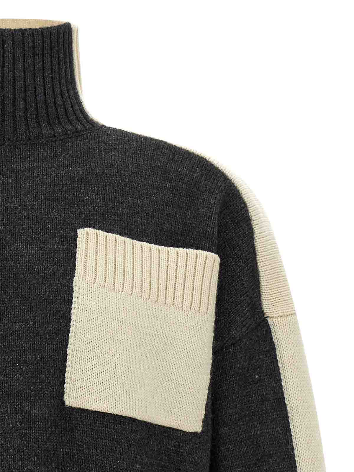 Jw Anderson Two Tone Sweater In Gray