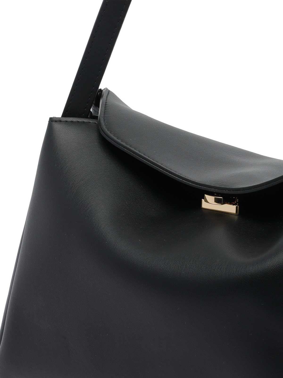 Themoirè Eudora Shoulder Bag In Black