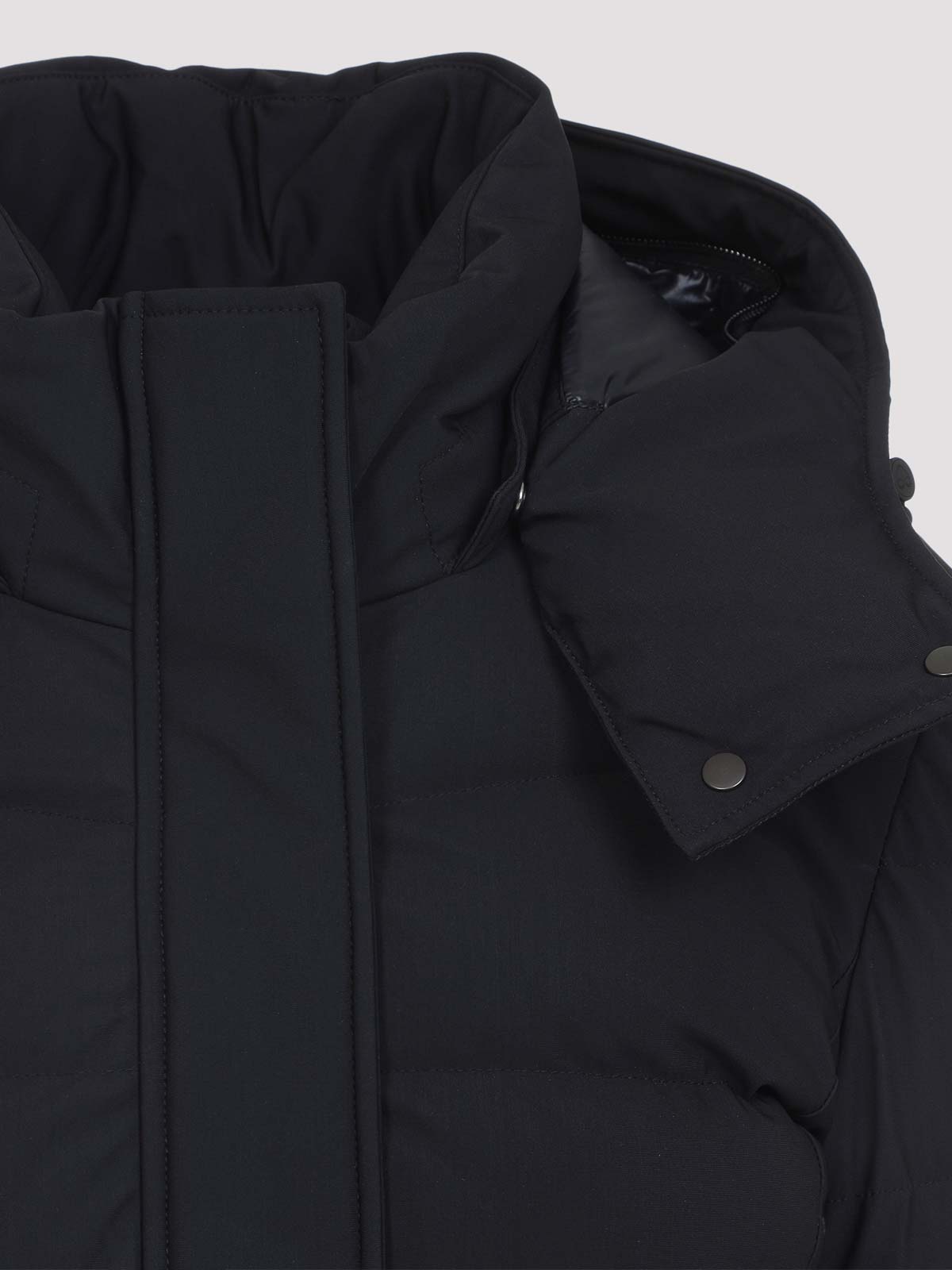 Moose Knuckles Watershed 3 Parka Jacket In Black